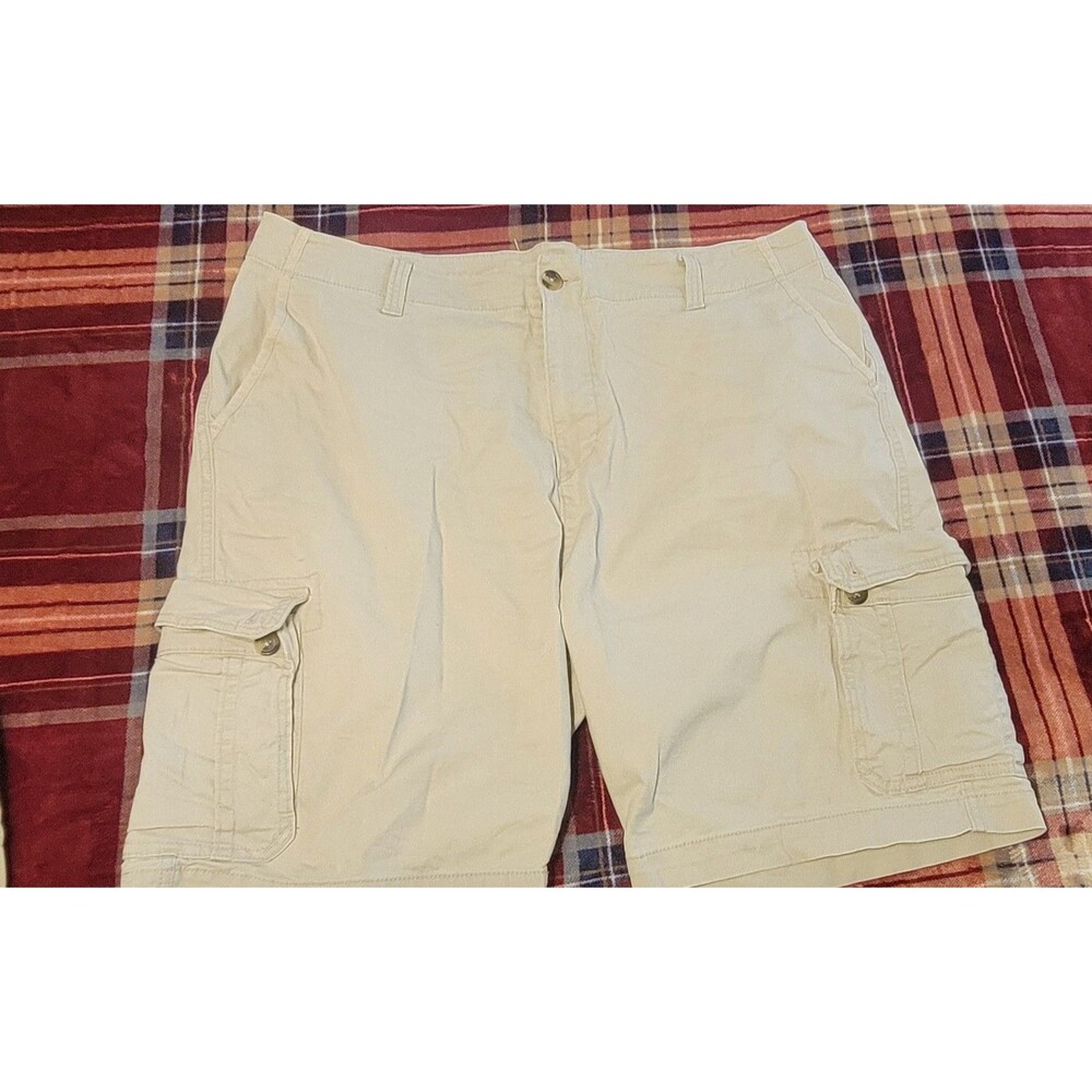 Old Navy Mens Khaki Cargo Shorts Size 40 Casual Pockets Walking Hiking